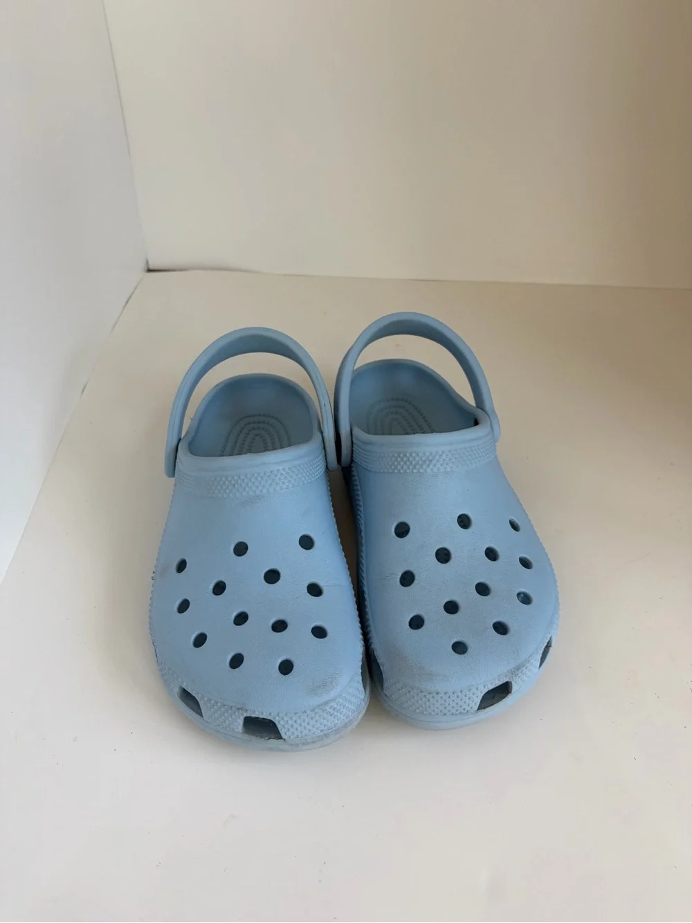 CROCS Kids Classic Clog - Light Blue Size 6